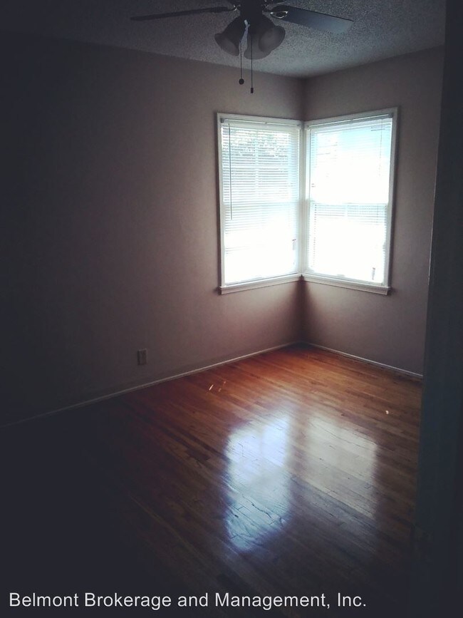 Foto del edificio - 2164 Montair Ave