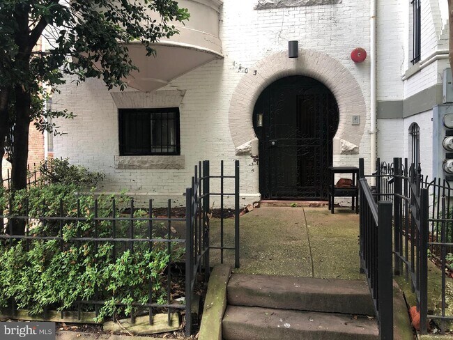 Foto del edificio - 1403 12th St NW