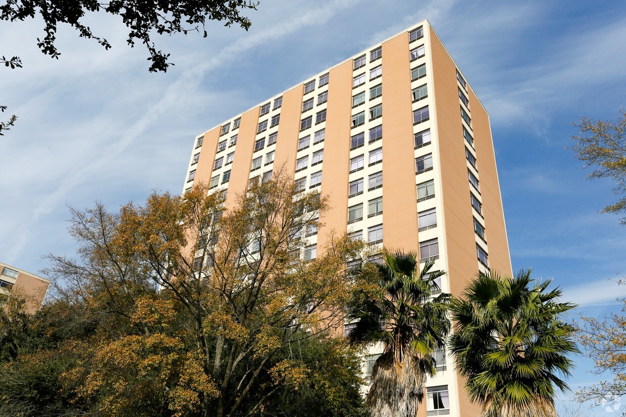 Primary Photo - The Sussex East Tower