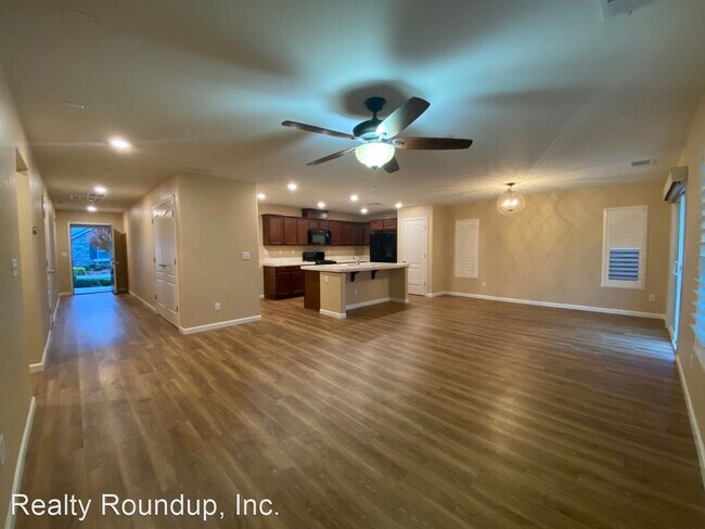 Foto del edificio - 3 br, 2 bath House - 5229 Ocean Ln