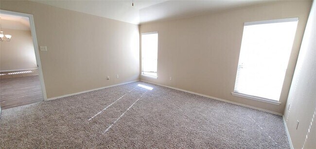 Building Photo - 918 Bens Dr