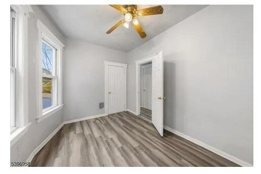 Foto del edificio - 107 Randolph Ave