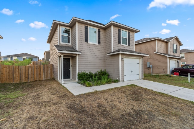 Photo - 6511 Chevler Pass (San Antonio, TX) House