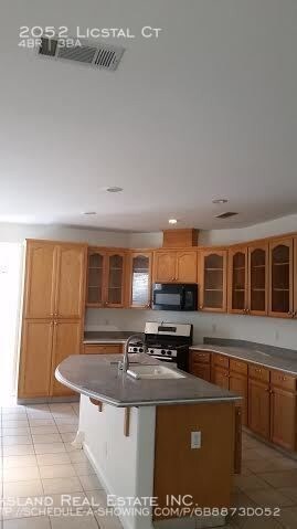Building Photo - 2052 Licstal Ct