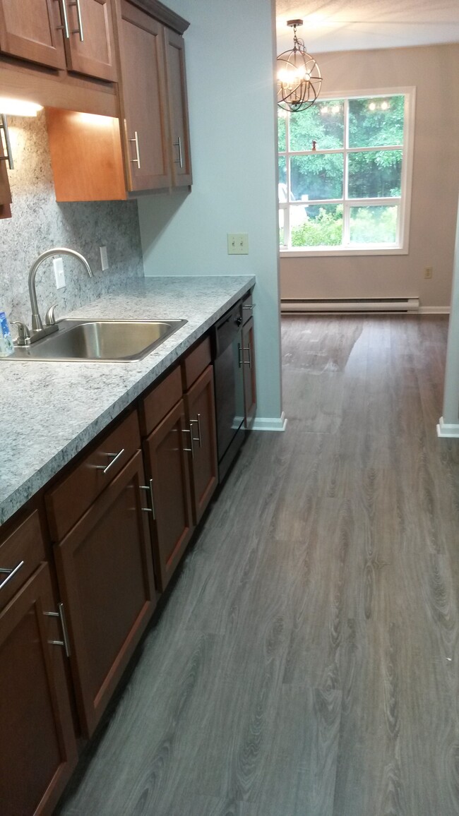 Foto del edificio - 3470 Key Ct