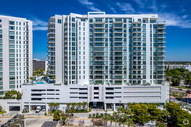 Foto del edificio - Bayso Sarasota