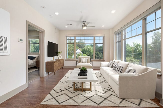 Building Photo - Edge Flats