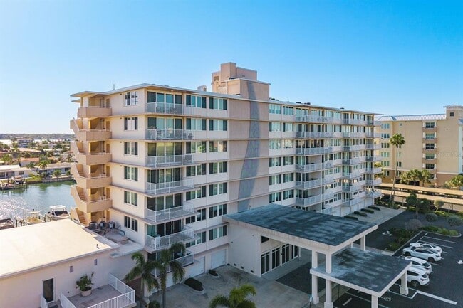 Building Photo - 223 Island Way