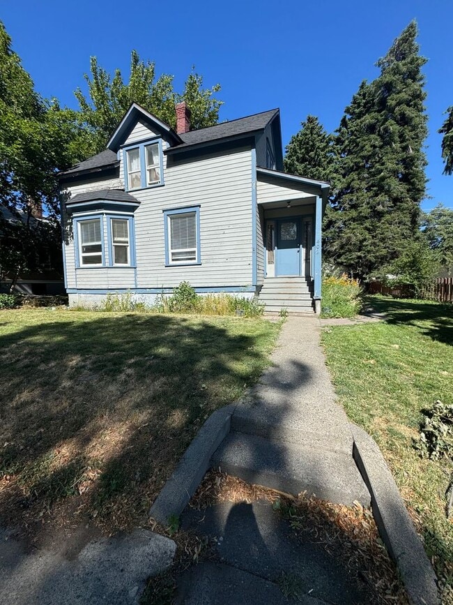 Building Photo - 402 N Anderson St