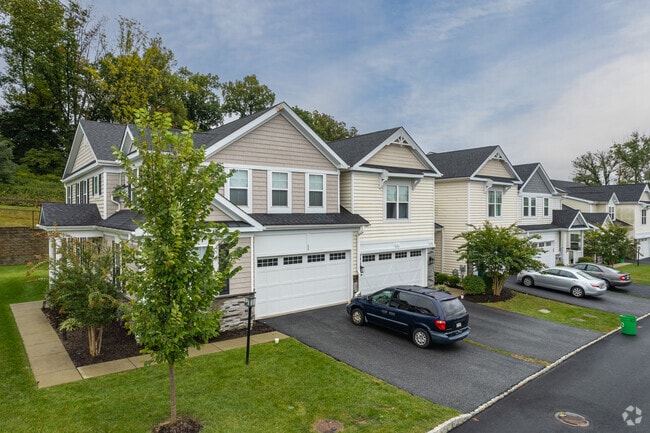 Building Photo - Brookfield at Chester Heights