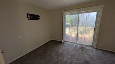 Building Photo - 9525 Booth Ave