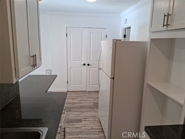 Foto del edificio - 1040 Cedar Ave