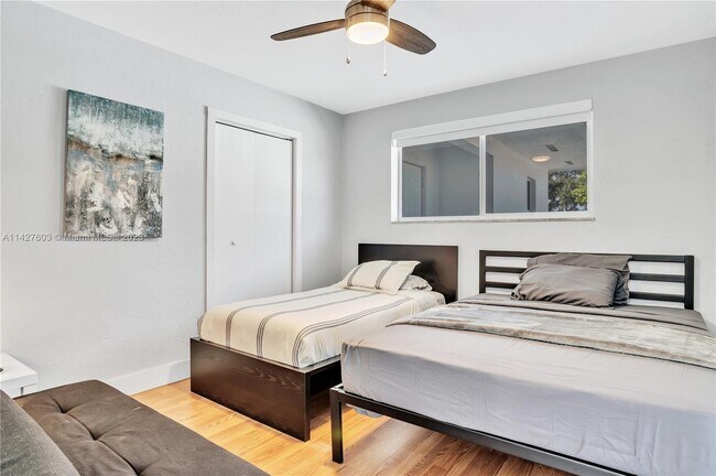 Foto del edificio - 2828 Cleveland St