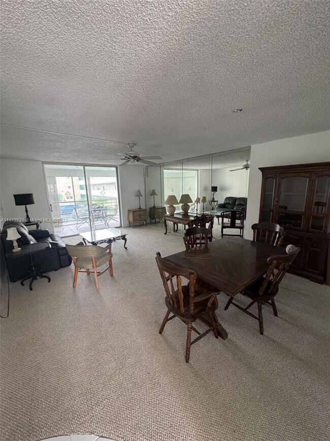 415 SE 11th Terrace Unit 201, Dania Beach, FL 33004 Condo for Rent in