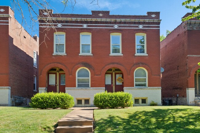 Building Photo - 4061 Hartford St