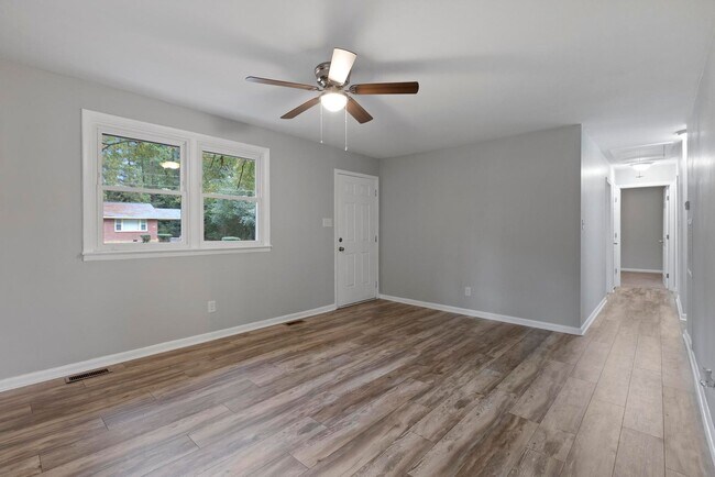 Foto del edificio - House for Rent in Jacksonville!