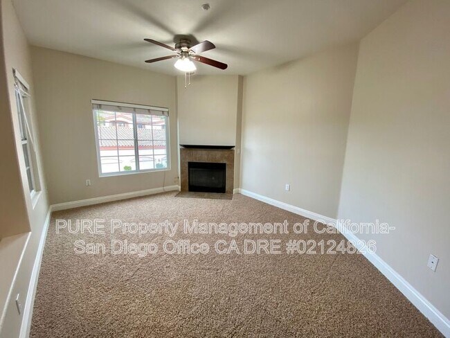 Foto del edificio - 2707 Lake Pointe Dr