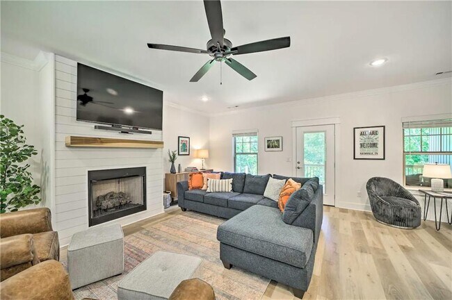 Foto del edificio - 11 Watson Ln