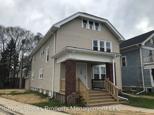 Building Photo - 5 br, 2 bath House - 2926 W MELVINA ST