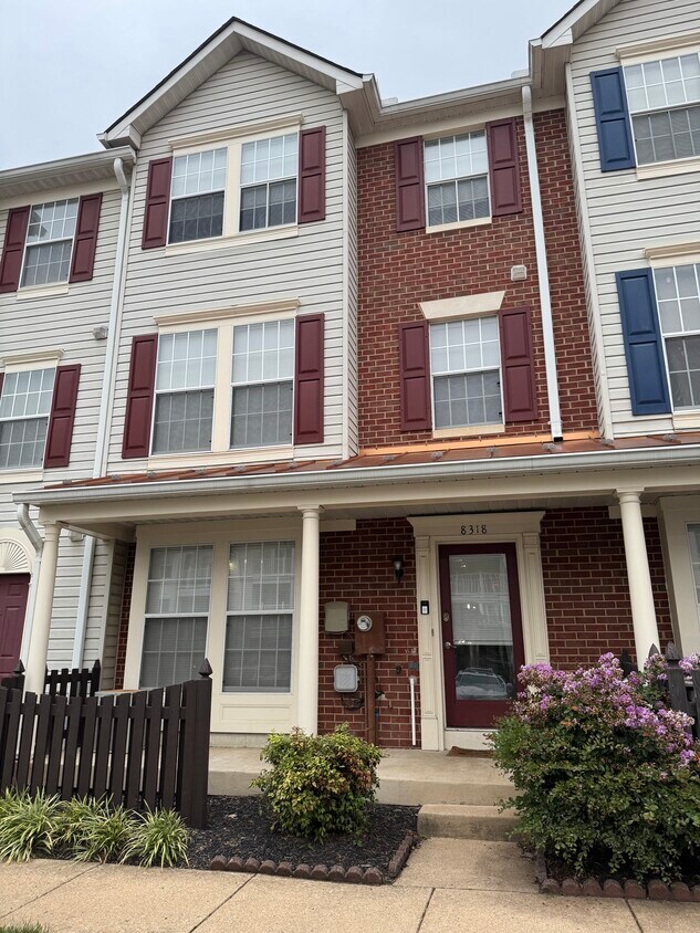 Photo - 8318 Bluebird Way (Lorton, VA)