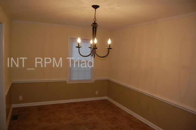 Building Photo - 400 N Holden Road , Greensboro , NC , 27410