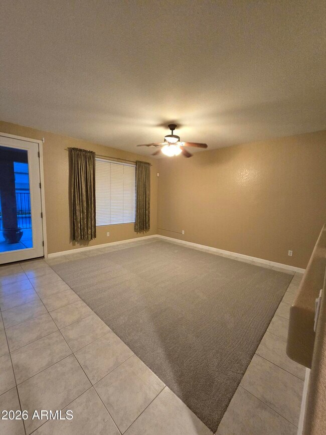 Foto del edificio - 14307 W Piccadilly Ave