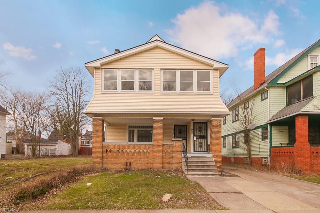 Primary Photo - 924 Helmsdale Rd