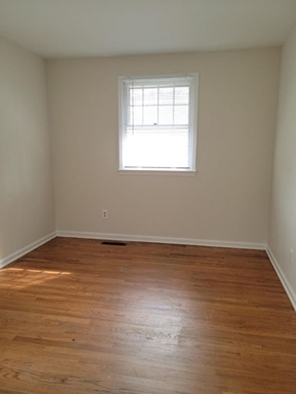 Foto del edificio - 930 Rahway Dr