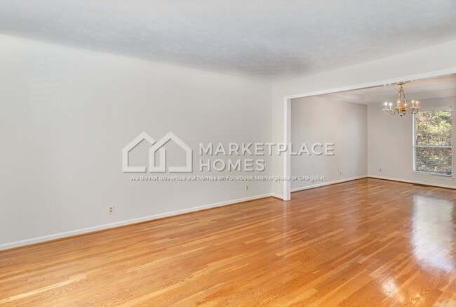Building Photo - 3520 Cobble St