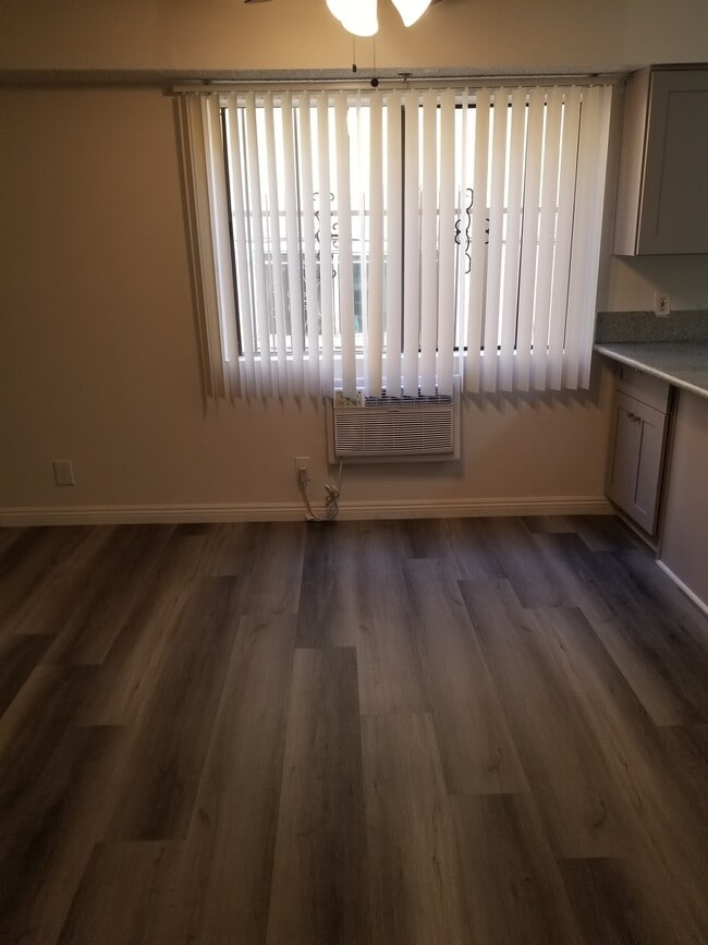 Foto del edificio - 724 New Hampshire S Ave