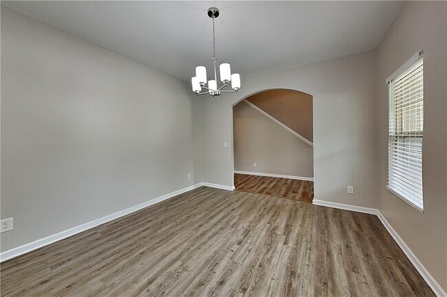 Building Photo - 345 Westridge Cir