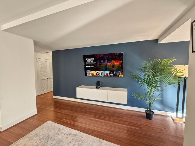 Foto del edificio - 111-23 N 15th St