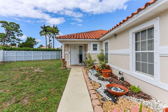 Foto del edificio - 10216 Boynton Pl Cir