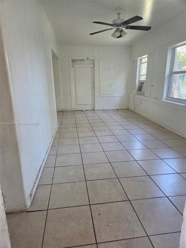 Building Photo - 725 Opa-locka Blvd