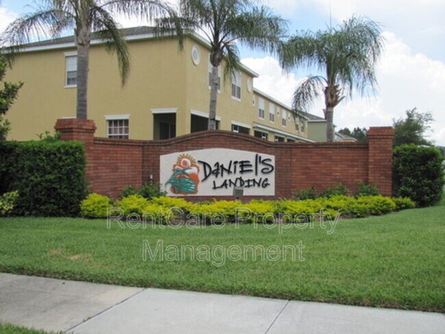Foto del edificio - 13539 Daniels Landing Cir