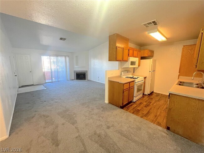 Foto del edificio - 4730 E Craig Rd