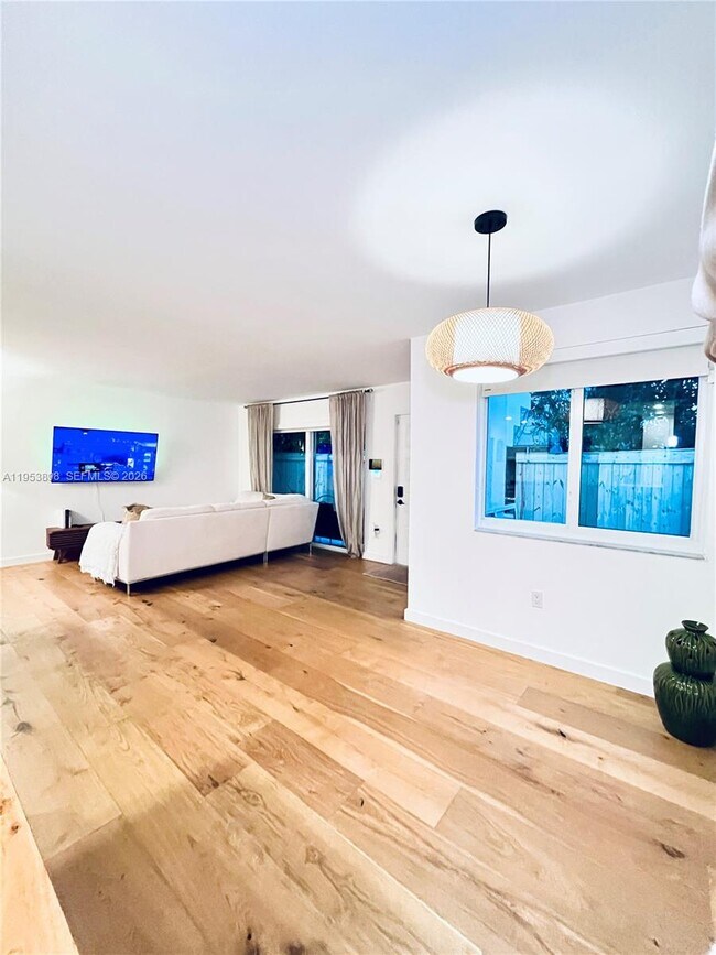 Building Photo - 6855 SW 45th Ln