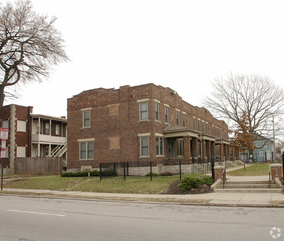 Primary Photo - 1342 N 4th St