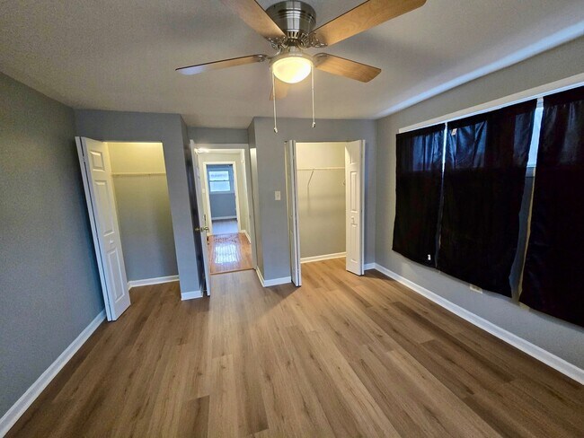 Foto del edificio - 7011 S East End Ave