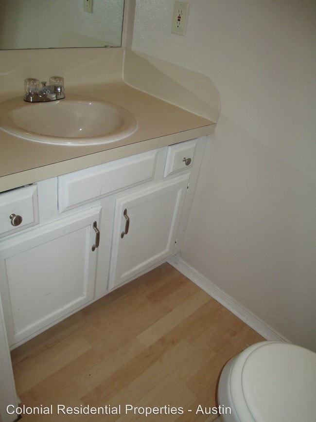 Building Photo - 3009 Whisper Oaks Ln