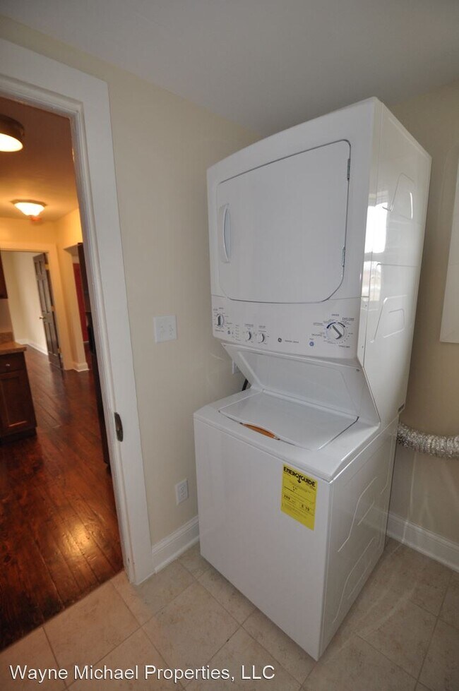 Foto del edificio - 4 br, 2 bath House - 628 Addison Avenue