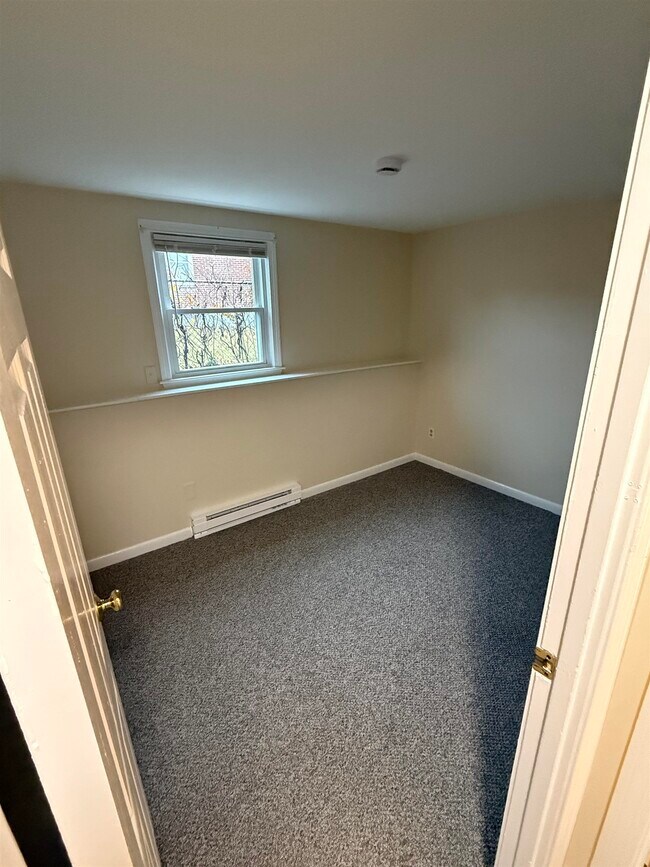 Foto del edificio - 2 Grand Ave