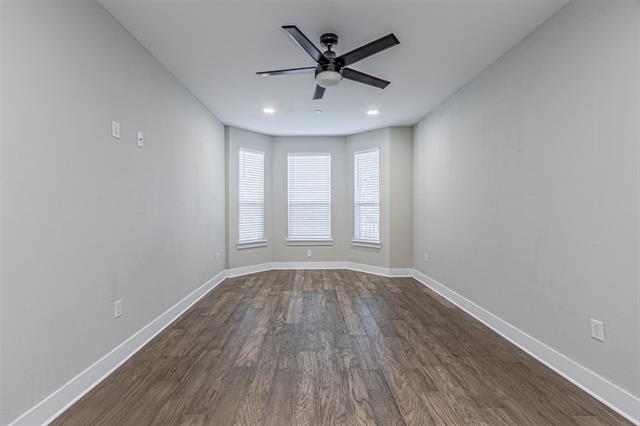 Foto del edificio - 313 N Mill St