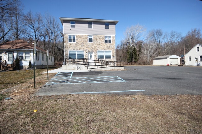 Building Photo - 312 N Philadelphia Blvd