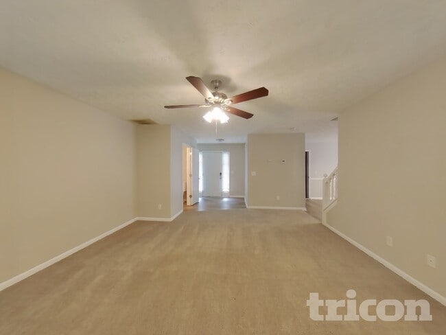 Building Photo - 4421 Gladewood Run