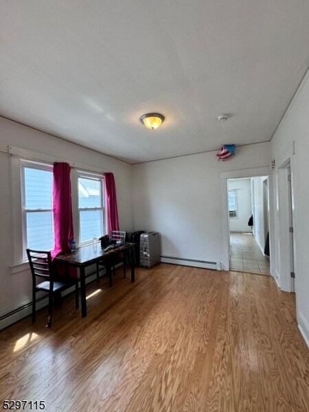 Building Photo - 181 Hadley Ave