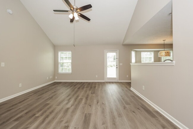Building Photo - 3003 Aruna Ct