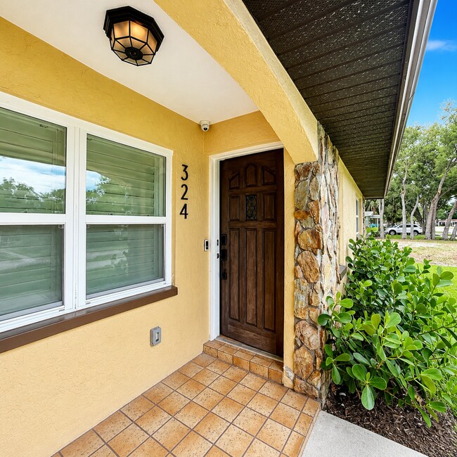 Foto del edificio - Updated 2/2/1 Home in Northeast St. Petersburg!