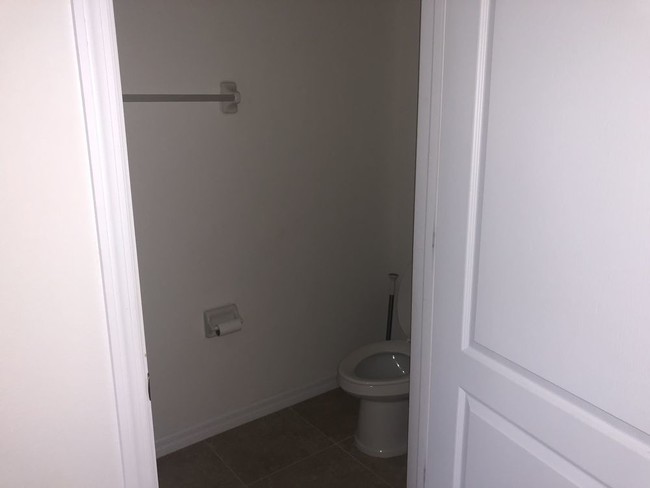 Foto del edificio - Seven Oaks Townhouse for Rent