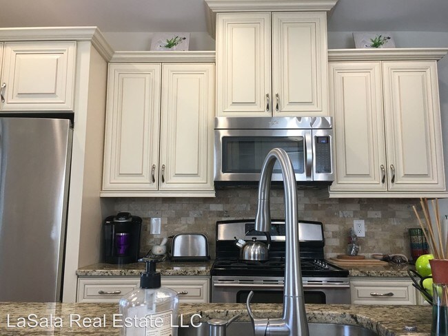 Foto del edificio - 157 Whitney St